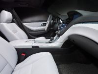 Acura ZDX (2010) - picture 13 of 18