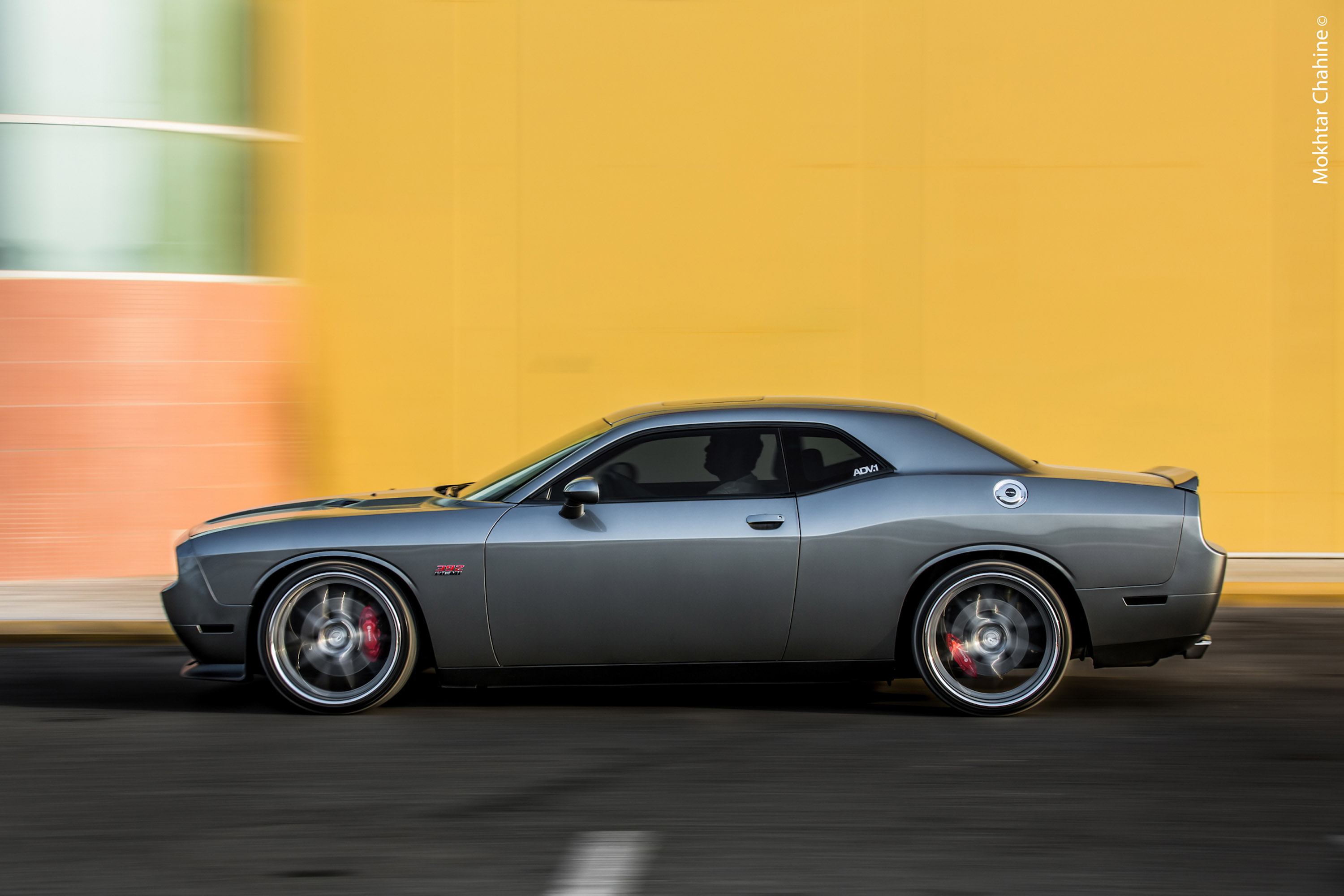 ADV.1 Dodge Challenger SRT8