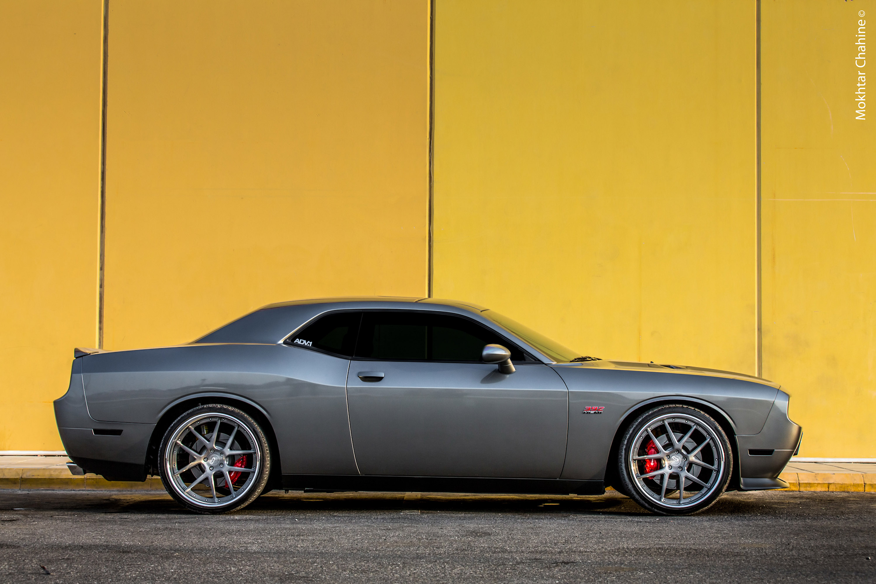 ADV.1 Dodge Challenger SRT8