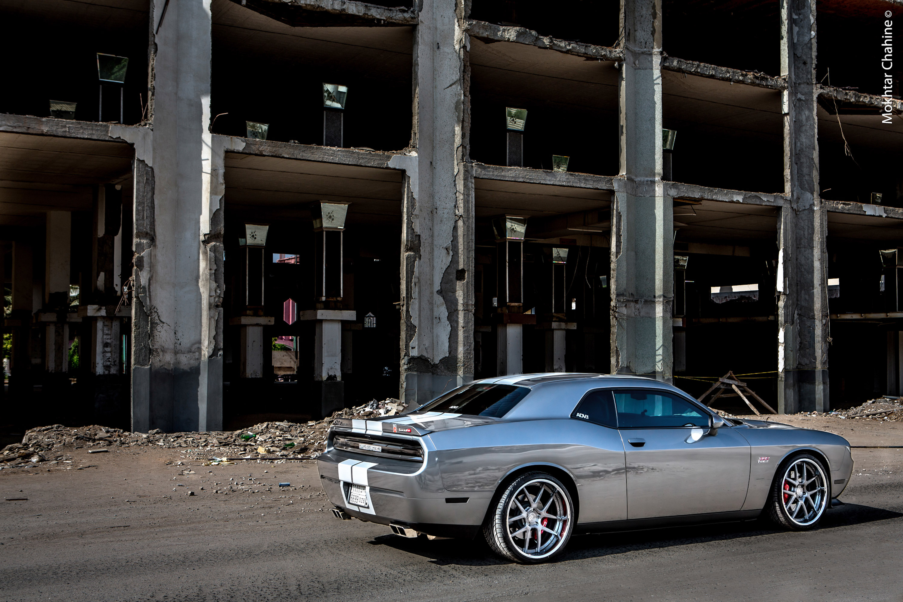 ADV.1 Dodge Challenger SRT8