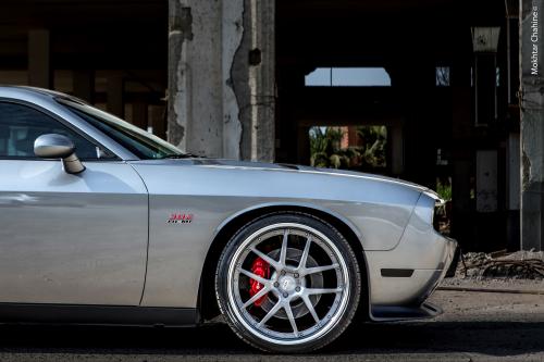 ADV.1 Dodge Challenger SRT8 (2012) - picture 16 of 17