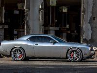 ADV.1 Dodge Challenger SRT8 (2012) - picture 7 of 17