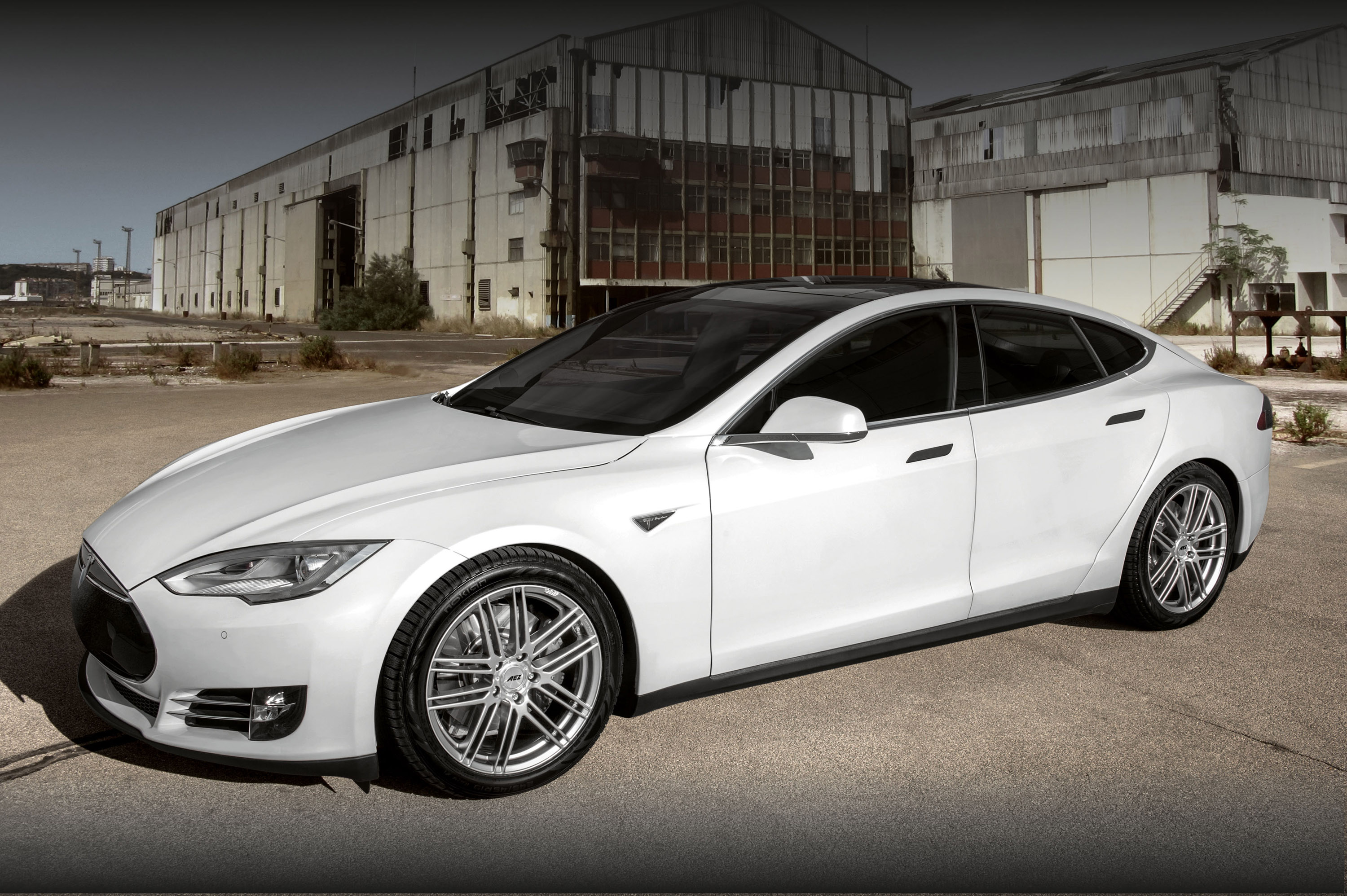 AEZ Cliff Tesla Model S