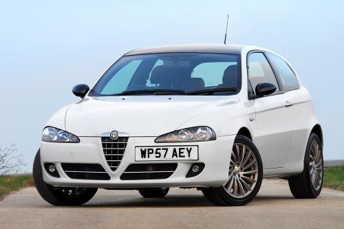 Alfa Romeo 147 Collezione (2008) - picture 1 of 2
