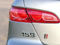 Alfa Romeo 159 Range (2008) - picture 10 of 17