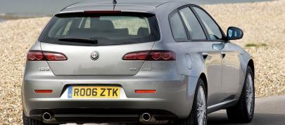 Alfa Romeo 159 Sportwagon (2006) - picture 20 of 26