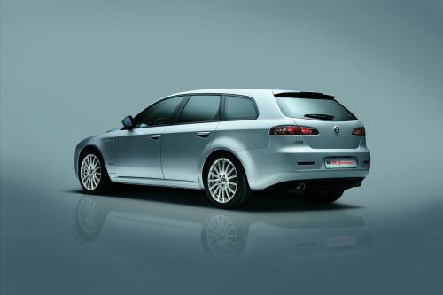 Alfa Romeo 159 Sportwagon (2006) - picture 1 of 26