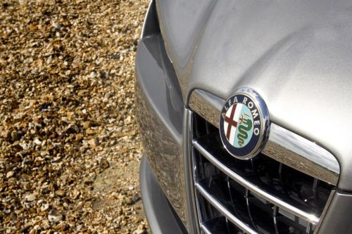 Alfa Romeo 159 Sportwagon (2006) - picture 17 of 26