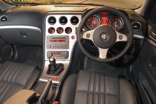 Alfa Romeo 159 Sportwagon (2006) - picture 25 of 26