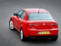 Alfa Romeo 159 (2005) - picture 19 of 50