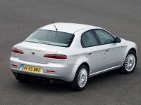 Alfa Romeo 159 (2005) - picture 37 of 50
