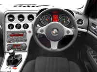 Alfa Romeo 159 (2005) - picture 46 of 50