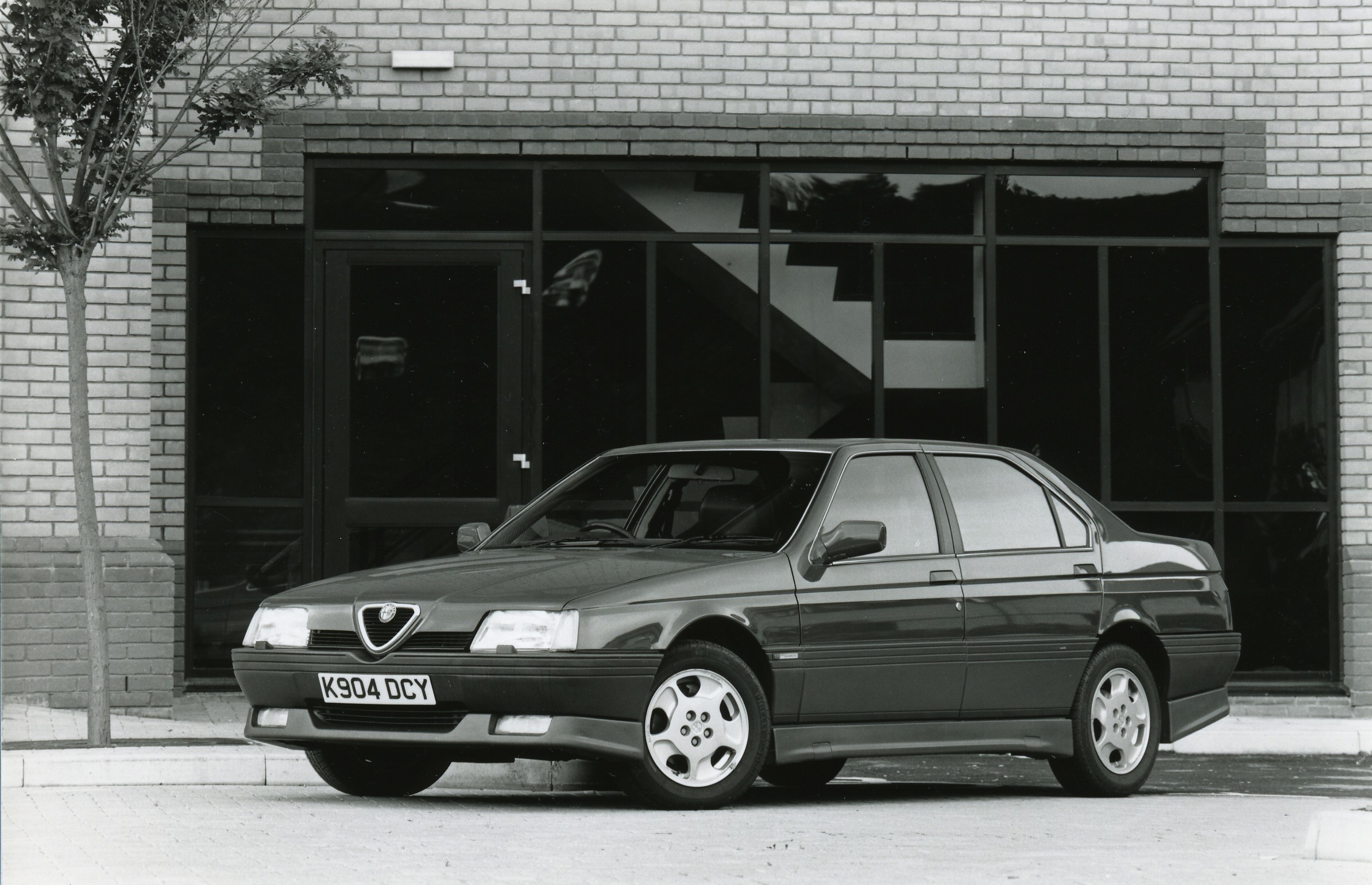 Alfa Romeo 164