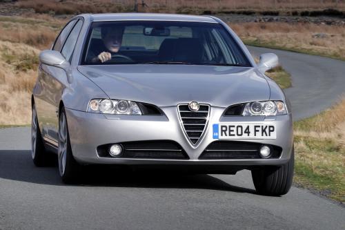 Alfa Romeo 166 (2004) - picture 1 of 13