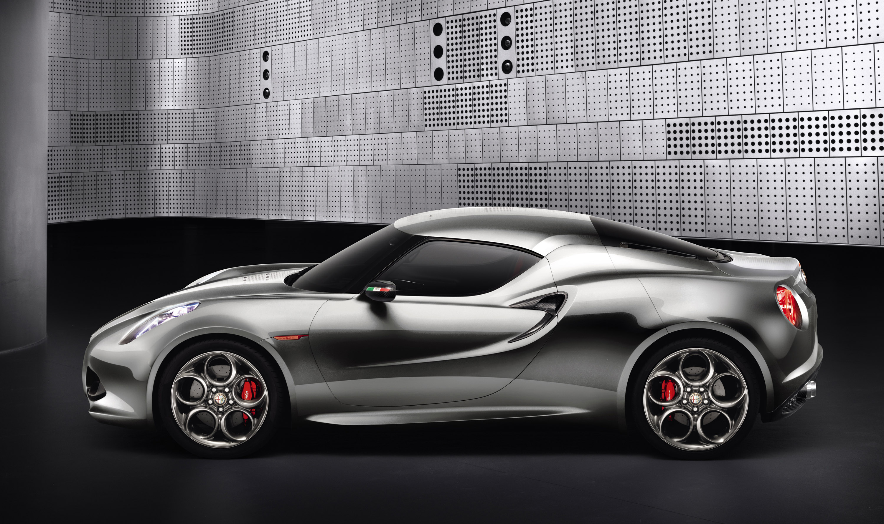 Alfa Romeo 4C Concept