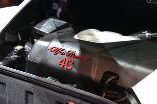 Alfa Romeo 4C Frankfurt (2013) - picture 8 of 8