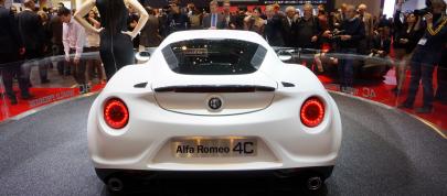 Alfa Romeo 4C Geneva (2013) - picture 7 of 7