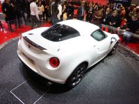 Alfa Romeo 4C Geneva (2013) - picture 6 of 7