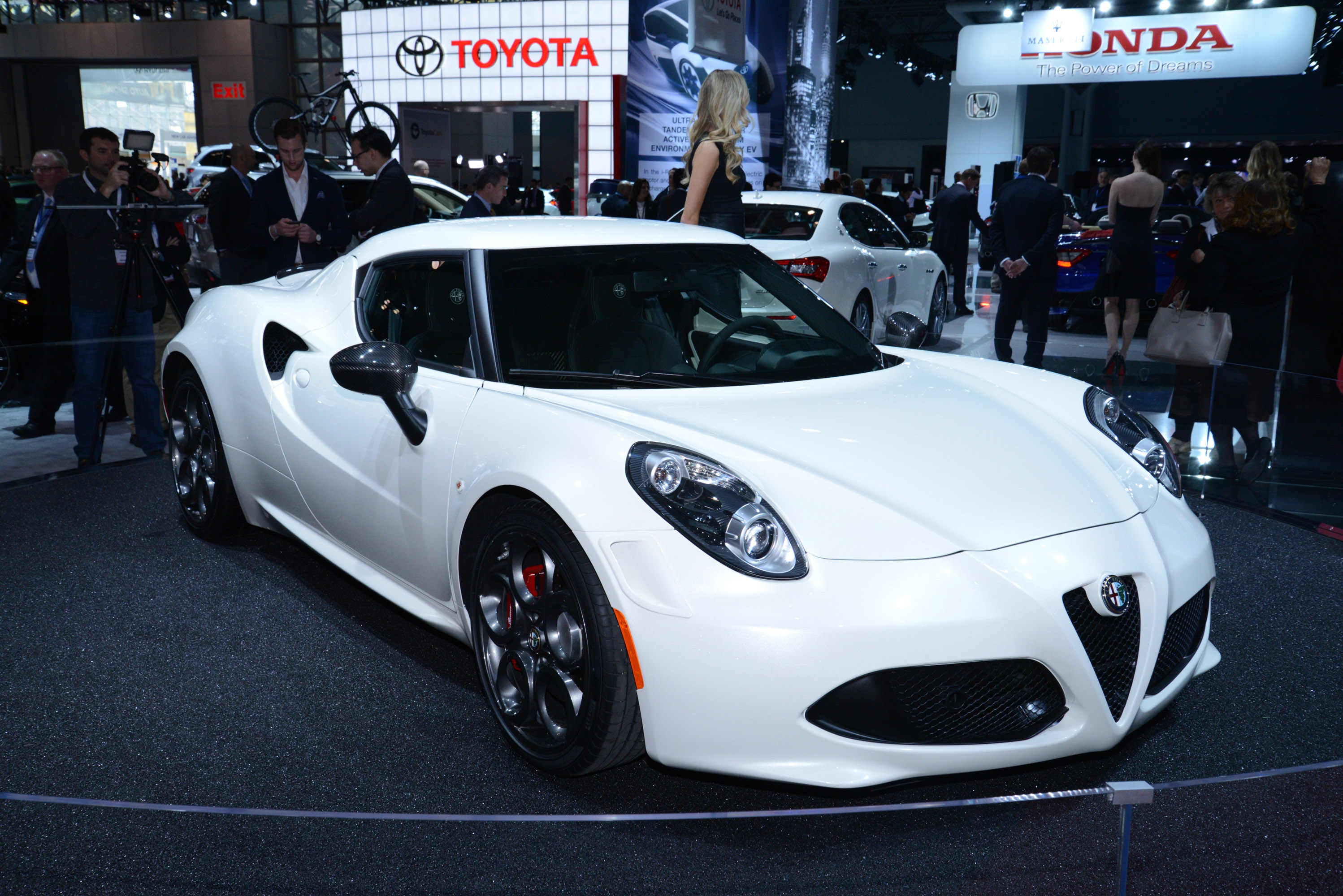 Alfa Romeo 4C New York