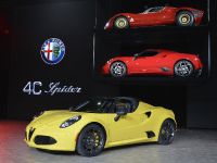 Alfa Romeo 4C Spider Detroit (2015) - picture 3 of 7