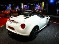 Alfa Romeo 4C Spider Paris (2014)