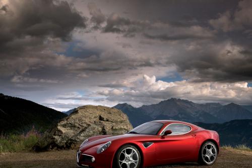 Alfa Romeo 8C Competizione (2009) - picture 8 of 18