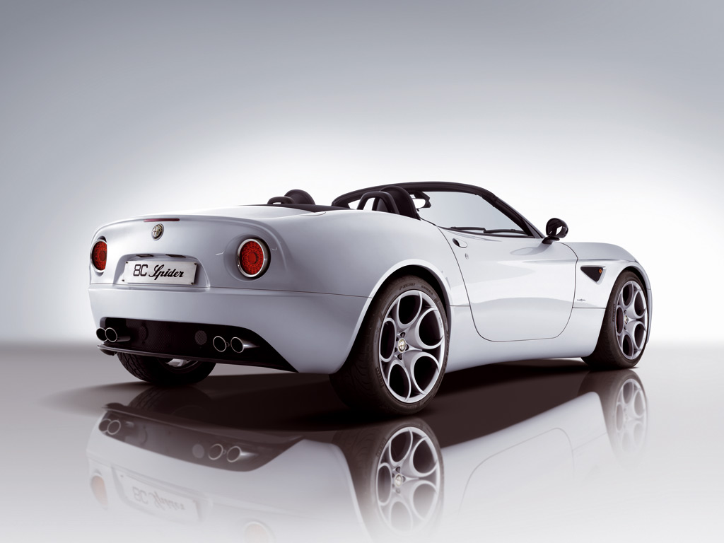 Alfa Romeo 8C Spider