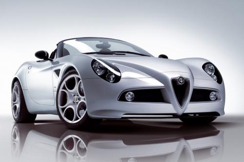 Alfa Romeo 8C Spider (2008) - picture 1 of 3