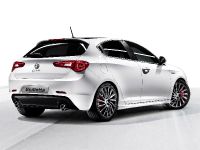 Alfa Romeo Giulietta (2010) - picture 2 of 3