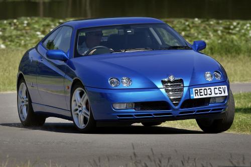 Alfa Romeo GTV (2003) - picture 1 of 2
