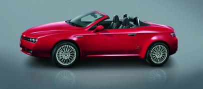 Alfa Romeo Spider (2006) - picture 28 of 28