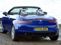 Alfa Romeo Spider (2006) - picture 14 of 28