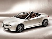 Alfa Romeo Unica (2008) - picture 1 of 5