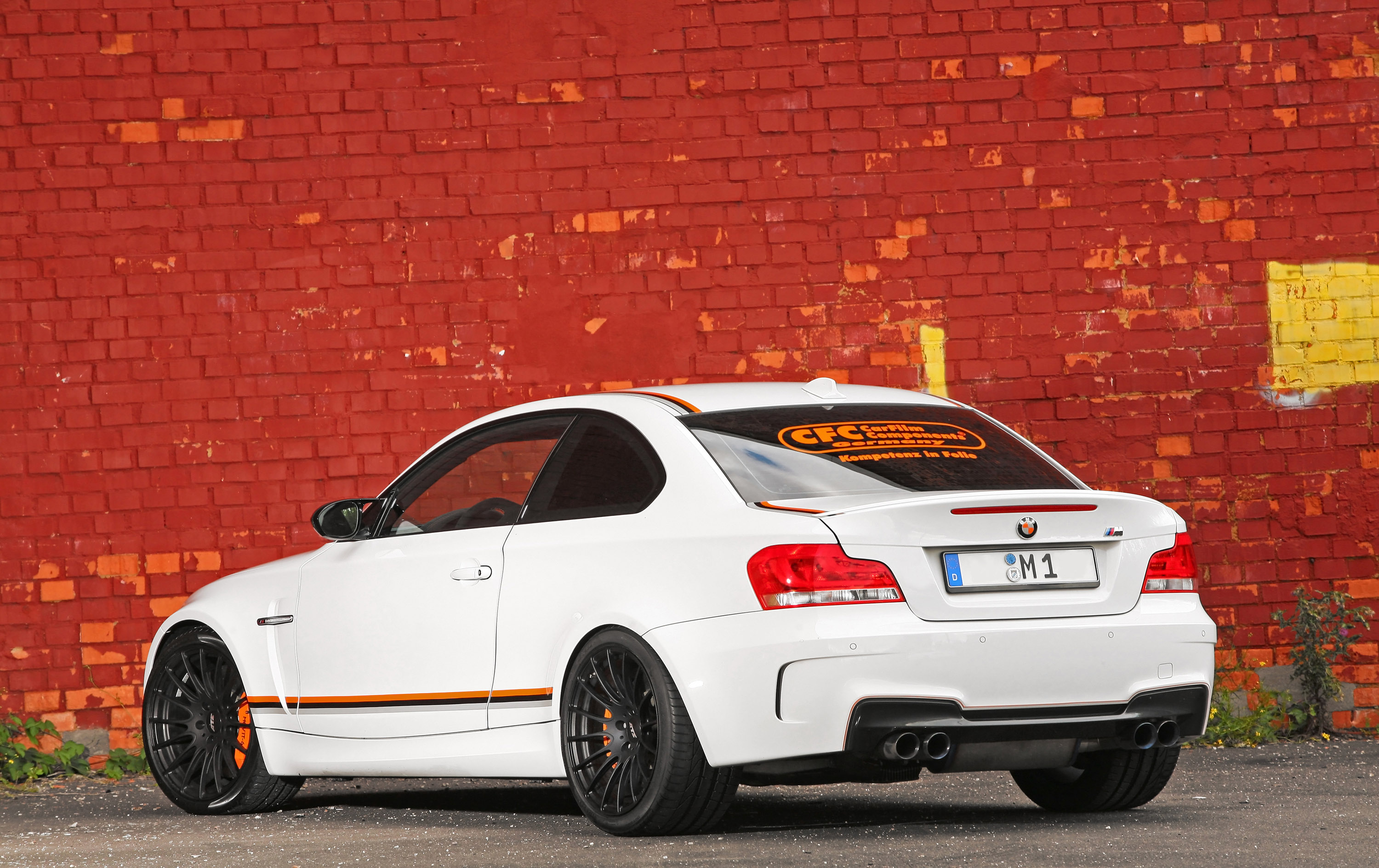 APP BMW 1 M