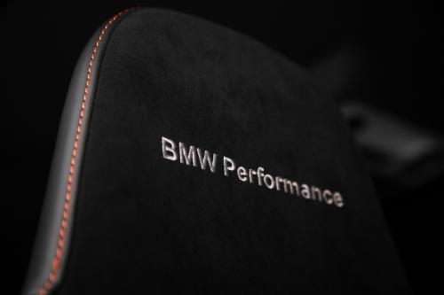 APP BMW 1 M (2011) - picture 17 of 17
