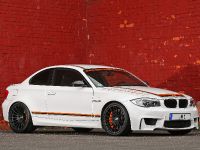 APP BMW 1 M (2011) - picture 6 of 17