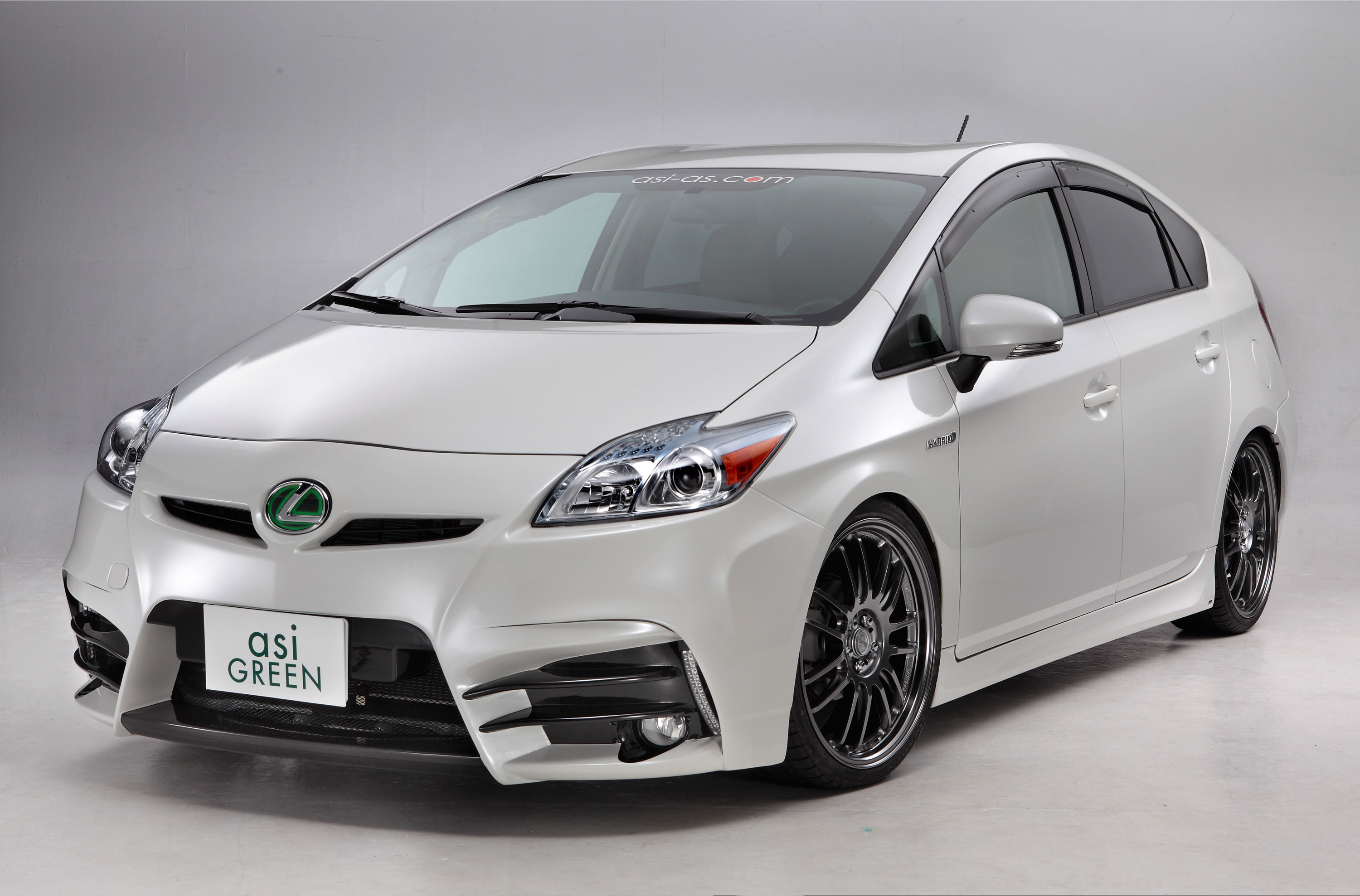 asi Green Toyota Prius