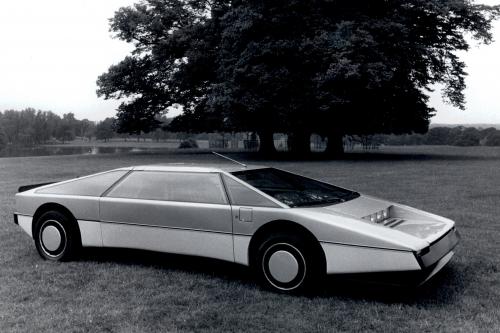 Aston Martin Bulldog (1980) - picture 1 of 2