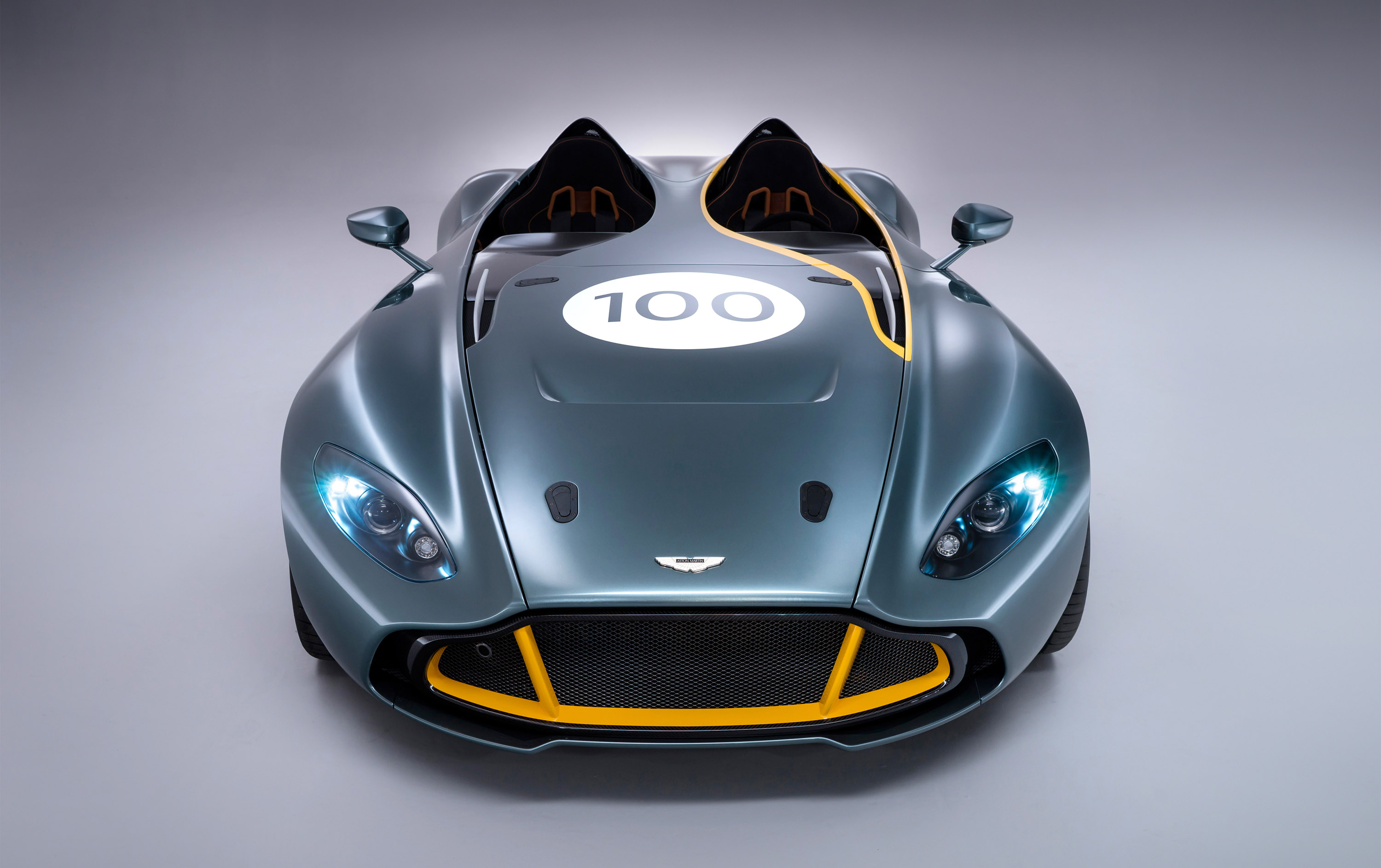 Aston Martin CC100 Speedster Concept