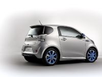 Aston Martin Cygnet and Colette Limited Edition (2013) - picture 2 of 9