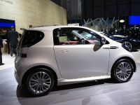 Aston Martin Cygnet Geneva (2010) - picture 5 of 8