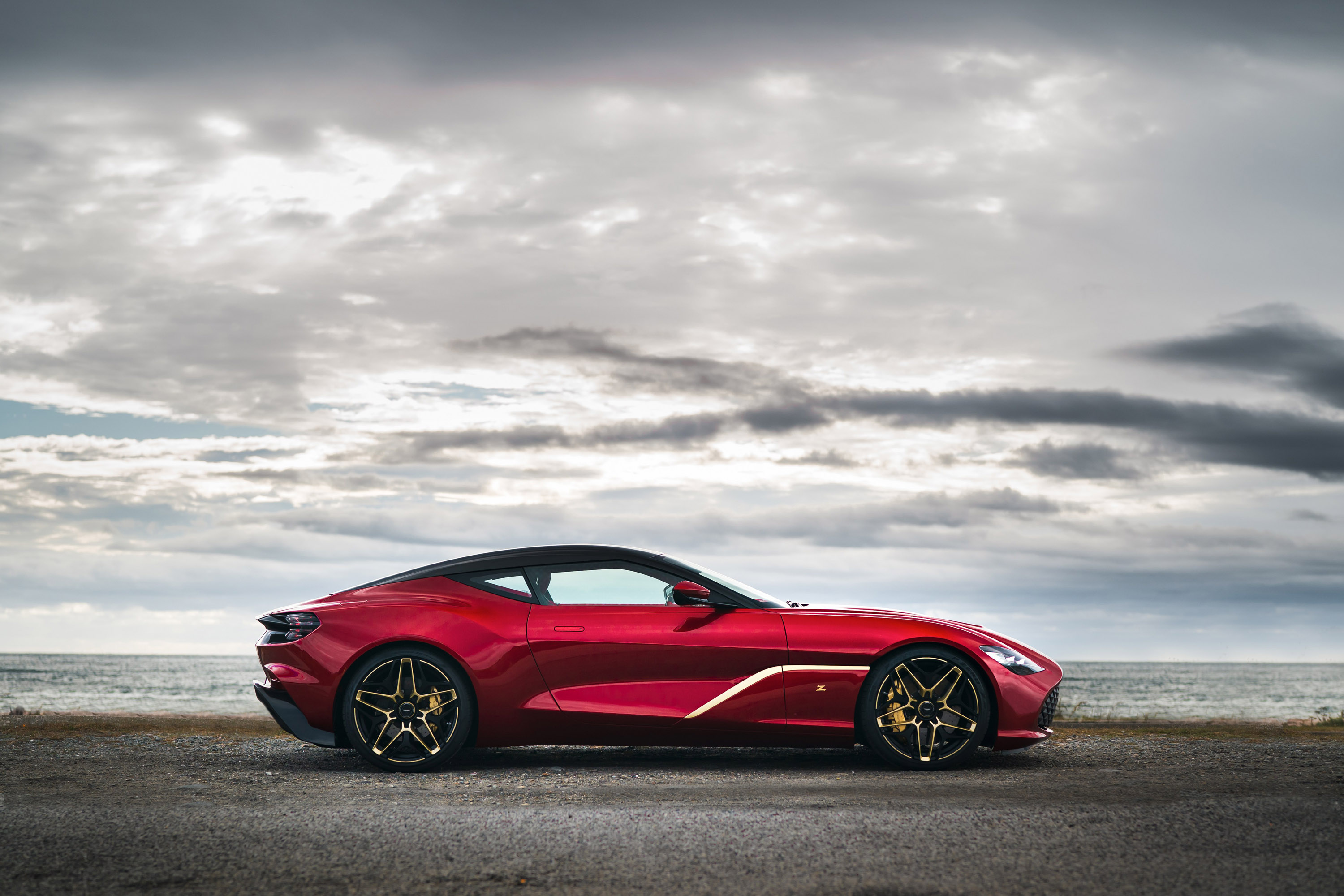 Aston Martin DBS GT Zagato