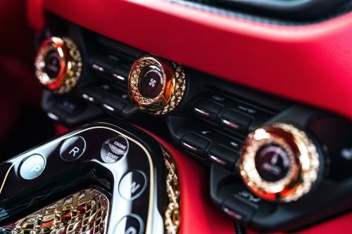 Aston Martin DBS GT Zagato (2019) - picture 8 of 10