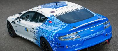 Aston Martin Hybrid Hydrogen Rapide S Race Car (2013) - picture 4 of 7