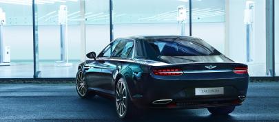 Aston Martin Lagonda (2014) - picture 4 of 10