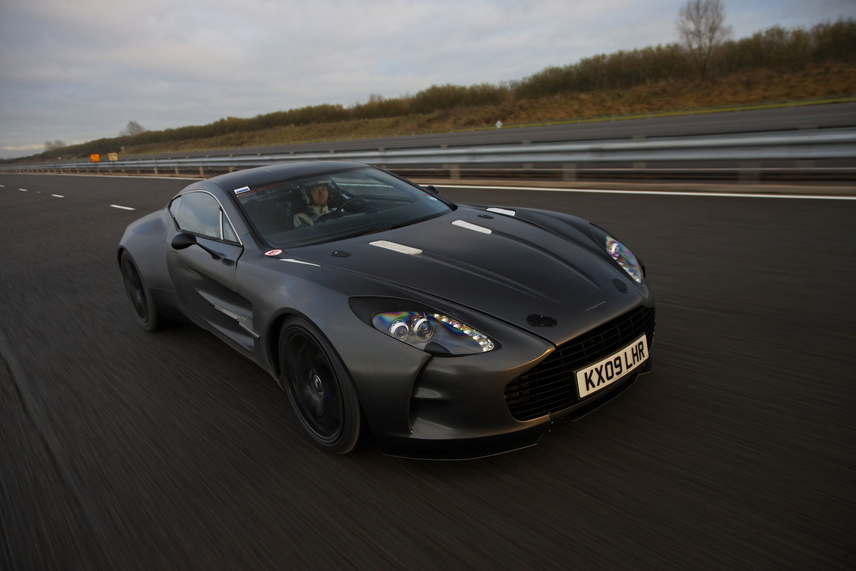 Aston Martin One-77 high speed testing