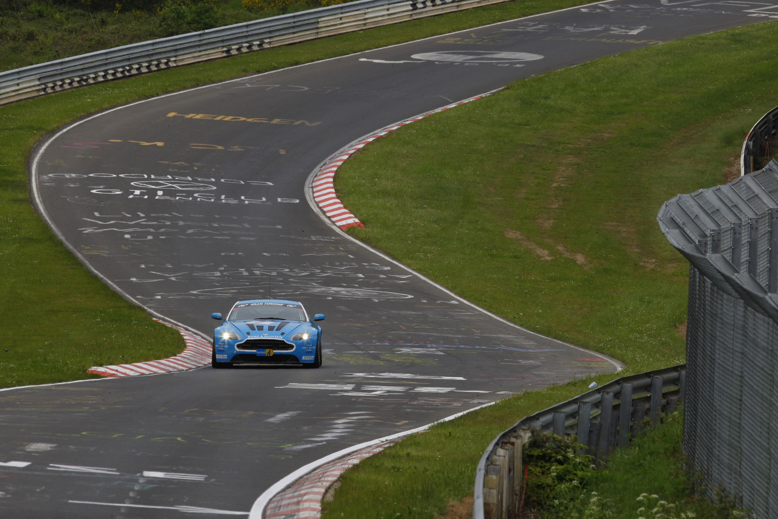 Aston Martin V12 Vantage Nurburgring 24 Hour