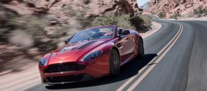 Aston Martin V12 Vantage S Roadster (2015) - picture 7 of 10