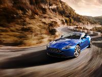 Aston Martin V8 Vantage S (2011)