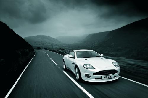 Aston Martin Vanquish (2007) - picture 1 of 3
